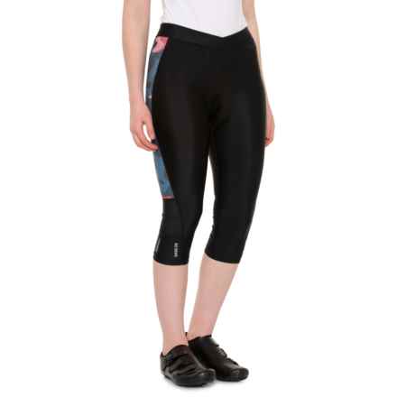 Dare 2b Worldly Cycling Capris in Blk/Pwdrpink