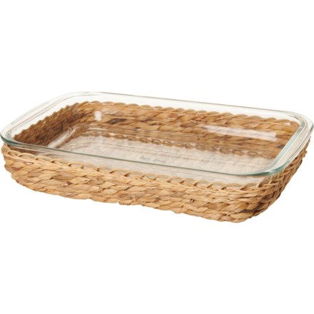 https://i.stpost.com/dolly-parton-rectangular-glass-baking-dish-with-wicker-basket-3-qt-in-natural~p~2twpw_01~440.2.jpg