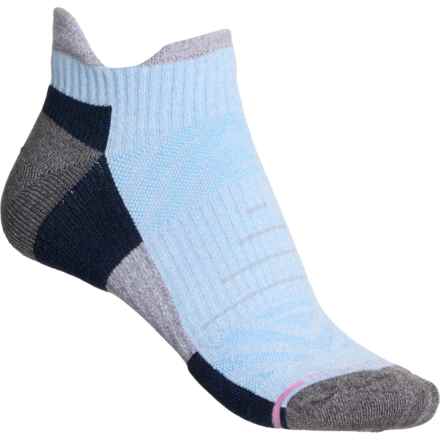 DR MOTION Outdoor Compression Mountain Mesh Socks - Ankle (For Women) in Blue Marl