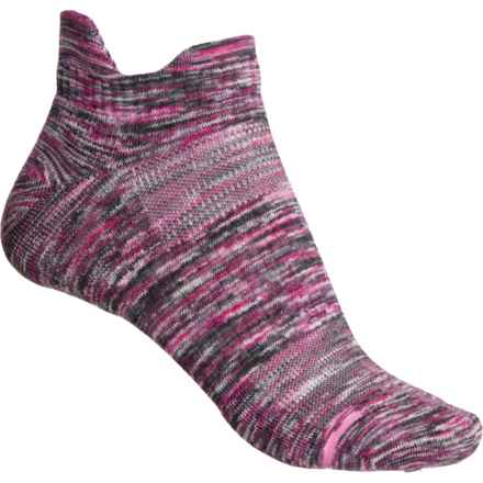 DR MOTION Space-Dye Everyday Compression Socks - Ankle (For Women) in Berry