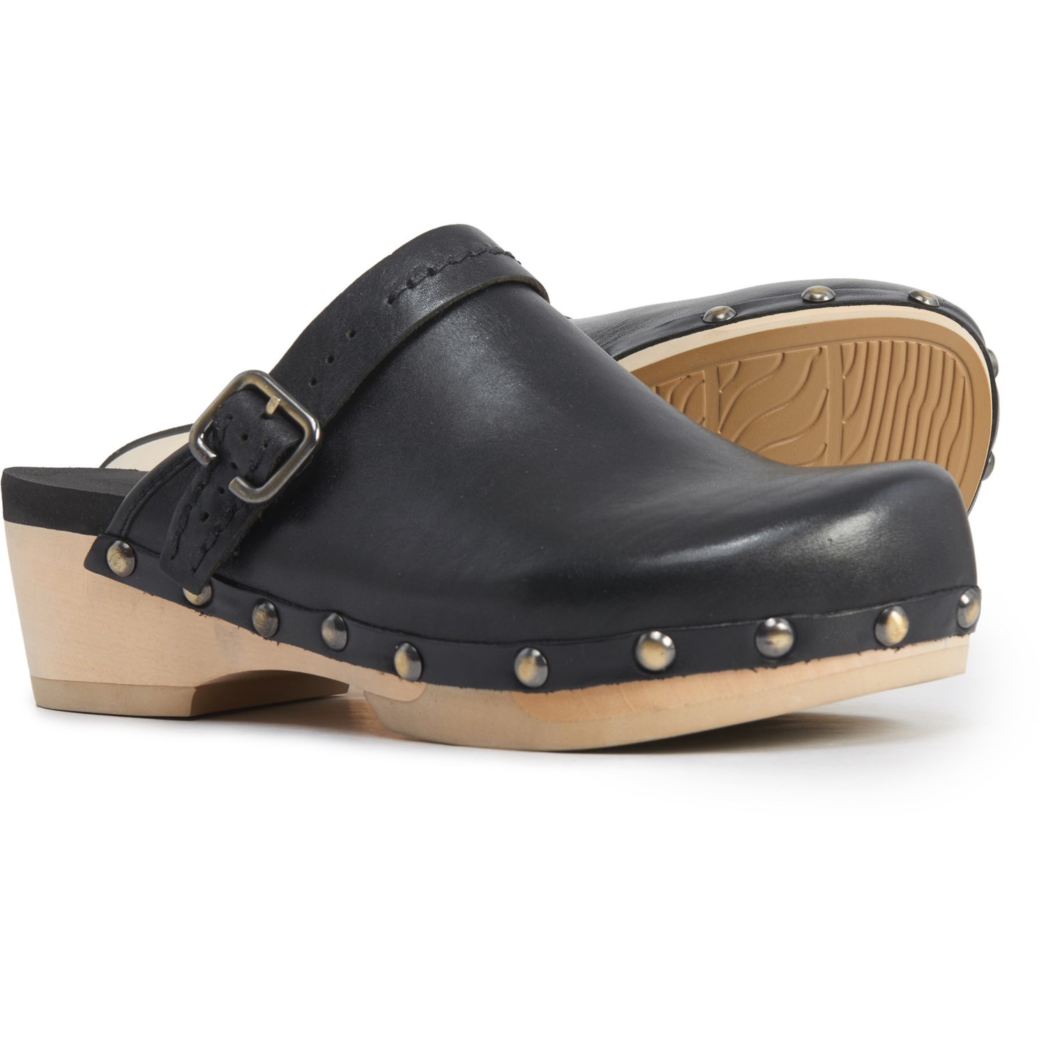 earth pine tiku clogs