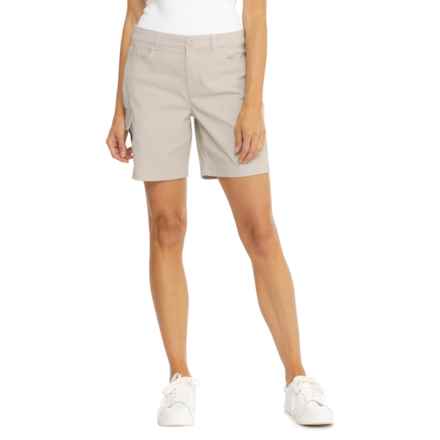 Eddie Bauer Tech Shorts - UPF 50+ in Pumice