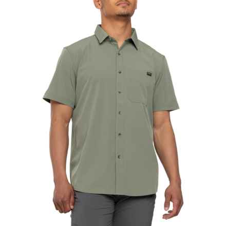 Eddie Bauer Walkers Woven Shirt - Short Sleeve in Agave Green Solid