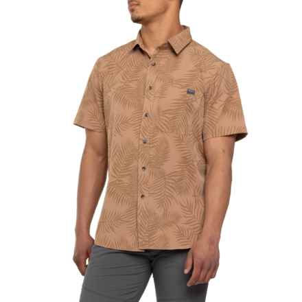 Eddie Bauer Walkers Woven Shirt - Short Sleeve in Toasted Coconut Palms Print
