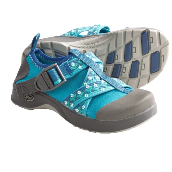 Chaco Vitim EcoTread Water Shoes (For Kids and Youth)   SHARKY (4 )