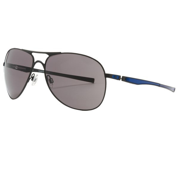 Oakley Moto GP Plaintiff Sunglasses   MATTE BLACK/BLUE/WARM GREY ( )