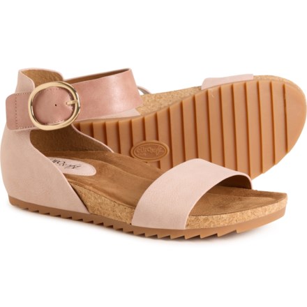 (取寄) ユーロソフトバイソフト レディース ウェッジ サンダル Eurosoft by Sofft women Ginney Wedge Sandals (For Women)  Pink Women's Eurosoft by Sofft Ginney Wedge Sandals For Women in
