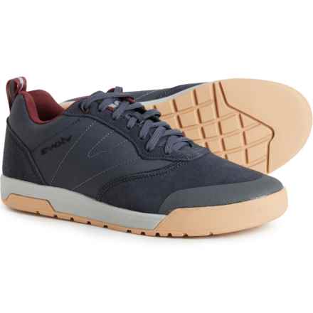 Evolv Rebel Walking Shoes - Suede (For Women) in Shadow