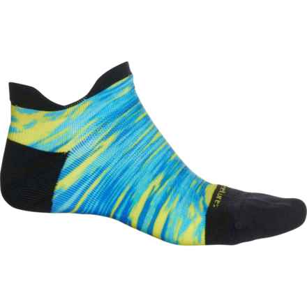 Feetures Elite Light Cushion No-Show Tab Socks - Below the Ankle (For Men) in Reflection Blue