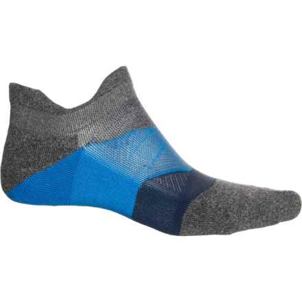 Feetures Elite Light Cushion No-Show Tab Socks - Below the Ankle (For Women) in Gravity Gray