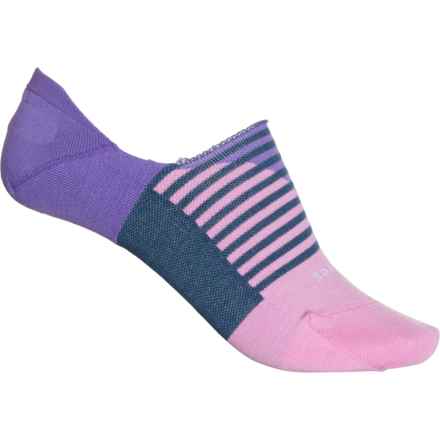 Feetures Everyday Invisible Socks - Below the Ankle (For Women) in Manifest Purple