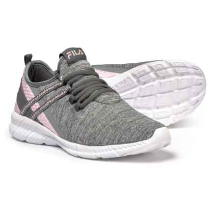 40At Pg ShoesAverage Savings 7 Sierra Of Y7gIfbmv6y