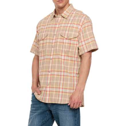 Filson Lightweight Alaskan Guide Shirt - Short Sleeve in Khaki/Tan/Brick