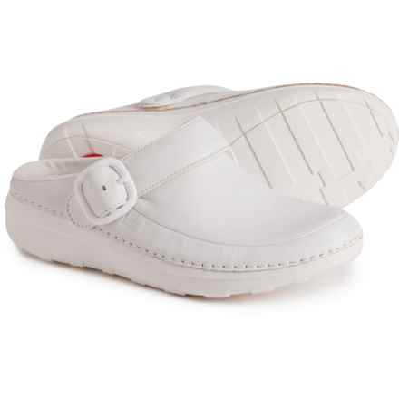 FitFlop Gogh Pro Superlight Clogs - Leather (For Women) in Urban White