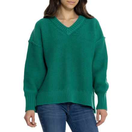 Free People Alli V-Neck Sweater in Green