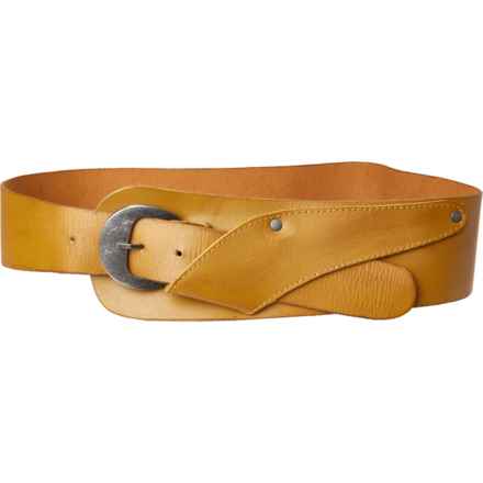Free People Jericho Hip Belt - Leather in Gilded Gold