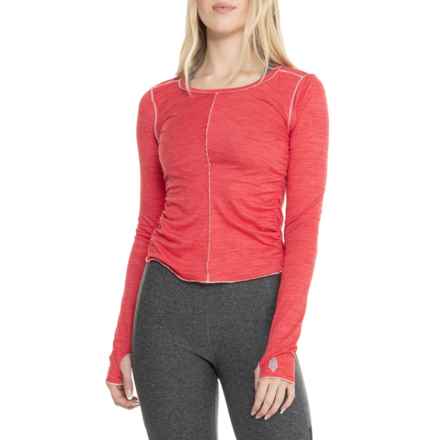 Free People Movement Right On Run Layer Shirt - Long Sleeve in Winterberry