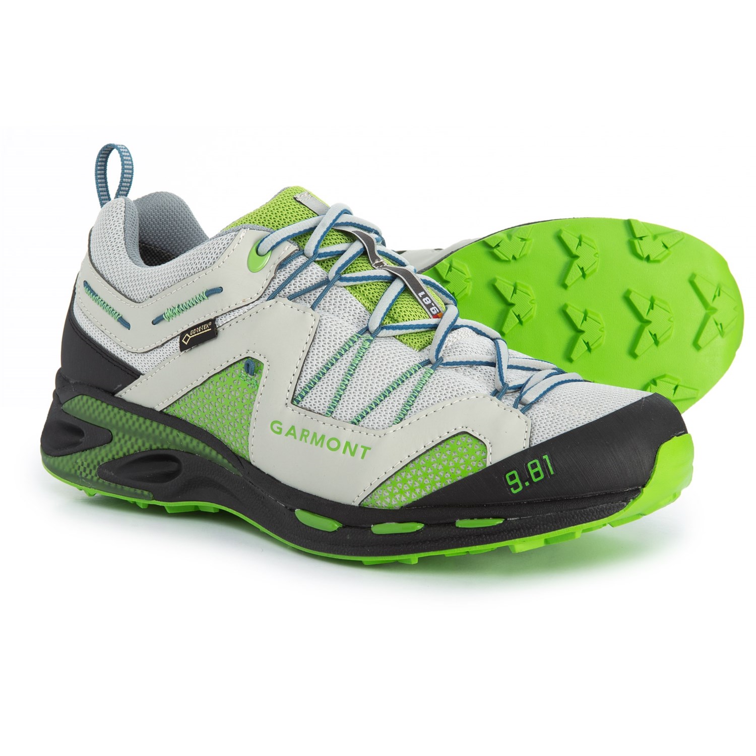 {keywor d} asics montaña goretex