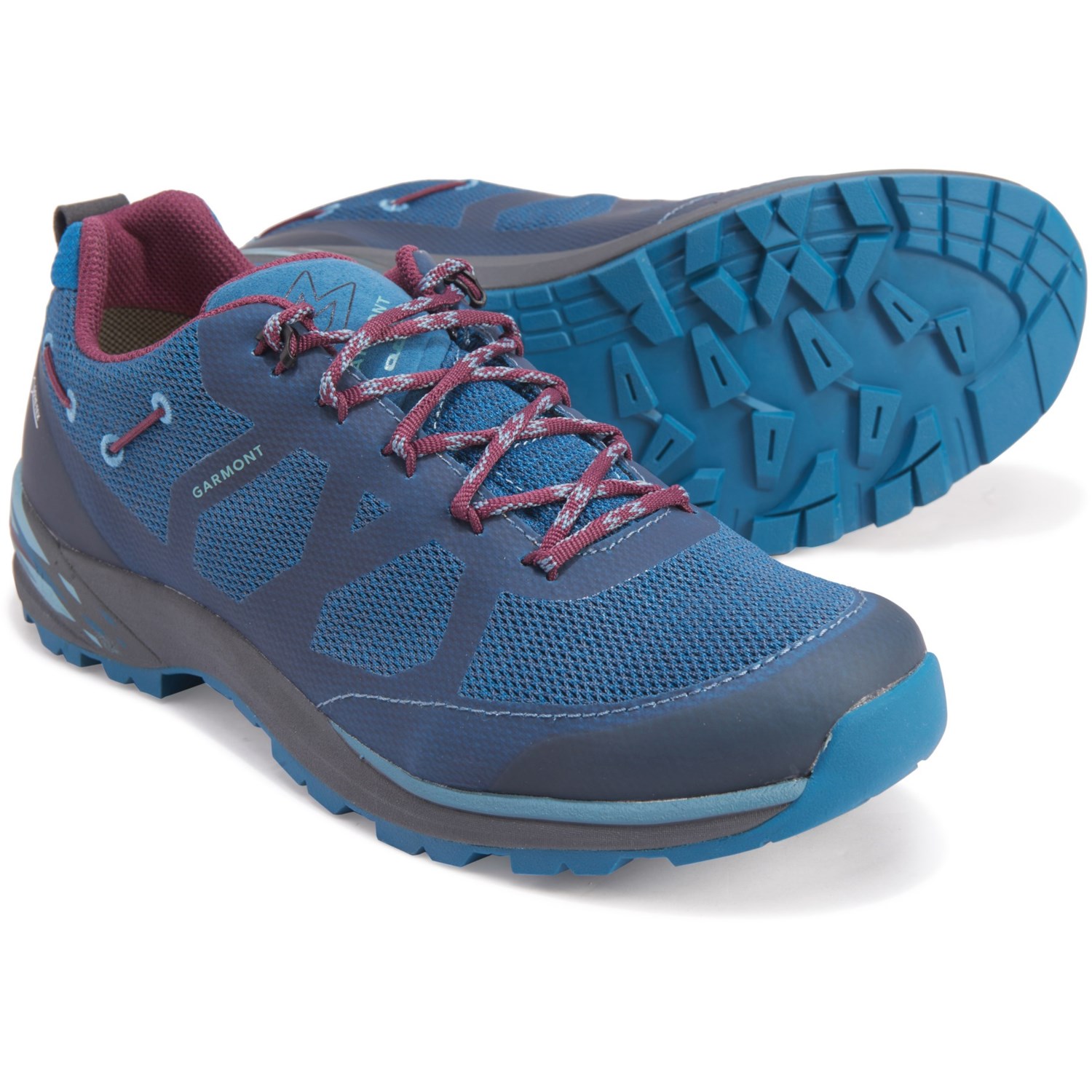 womens gore tex walking shoes