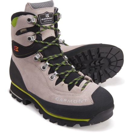 hiking boots women sale