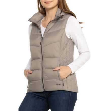 Gerry Cypress Quilted Hooded Vest - Insulated in Dune
