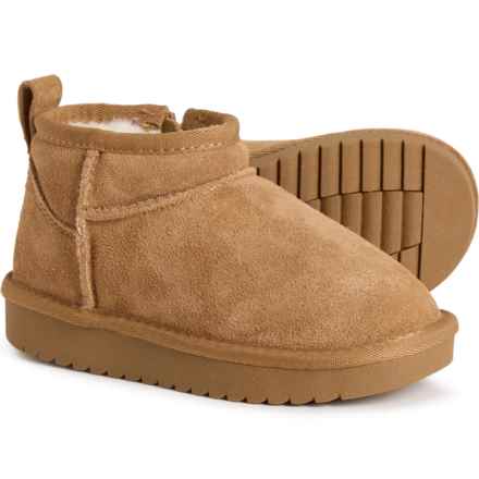Greystone Girls Scarlet Mini Faux-Shearling Boots - Suede in Chestnut