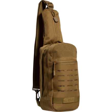 HIGHLAND TACTICAL Expat Shoulder Bag in Dark Desert