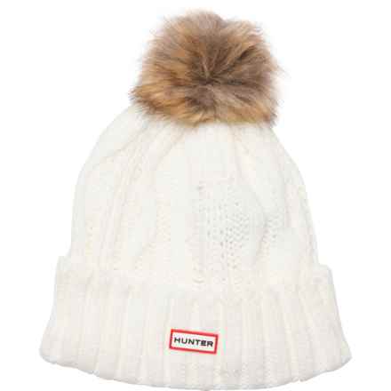 HUNTER Cable-Knit Cuffed Pompom Beanie in White Willow