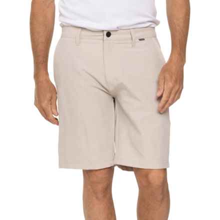Hurley All Terrain Space Dye Hybrid Walking Shorts in Khaki