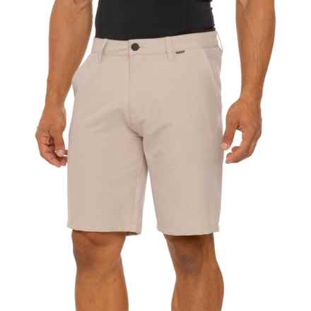 Hurley All Terrain Space Dye Hybrid Walking Shorts in Khaki