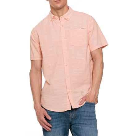 Hurley One and Only Stretch-Woven Shirt - Short Sleeve in Nectarine