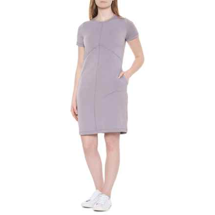 Indyeva Kuiva III Dress - Short Sleeve in Dusty Plum