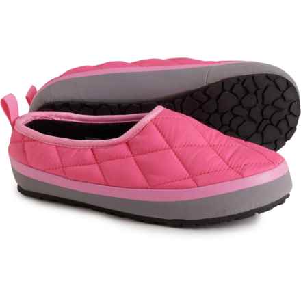 Kamik Boys and Girls Puffy Slippers in Fuchsia