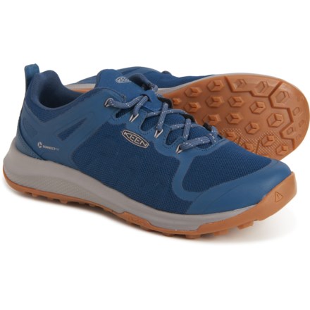 youth track shoes clearance