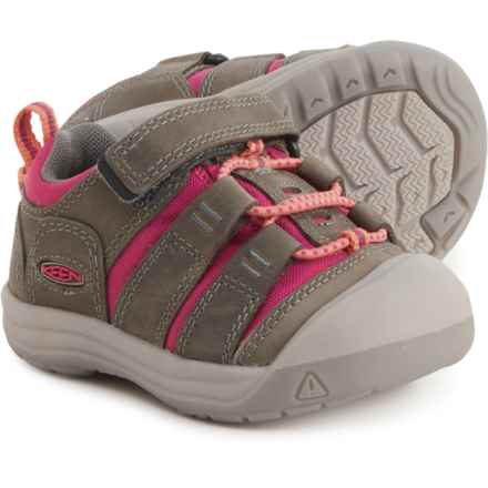 Keen Girls Newport Shoes - Leather in Grey/Very Berry