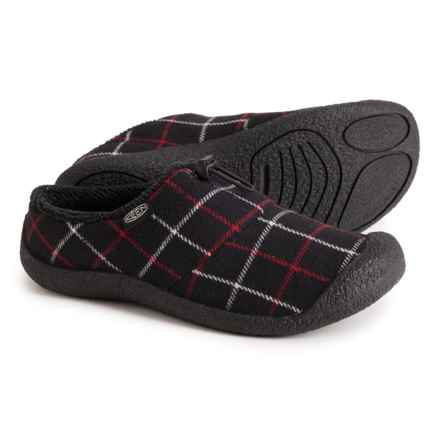 Keen Howser III Plaid Shoes - Slip-Ons (For Women) in Black Plaid