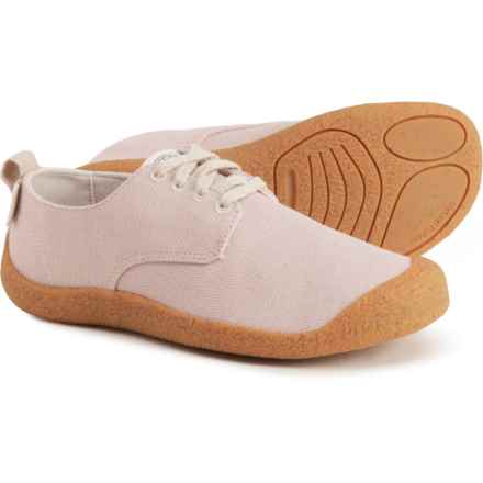 Keen Mosey Derby Shoes (For Women) in Fawn/Birch
