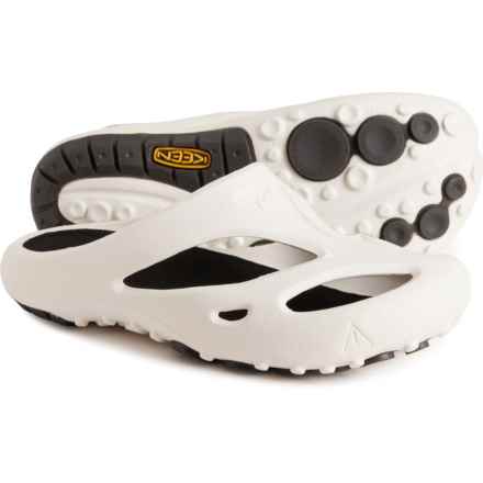 Keen Shanti Clogs (For Women) in White/Black