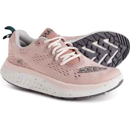 Keen WK400 Walking Shoes (For Women) in Fawn/Peach Whip