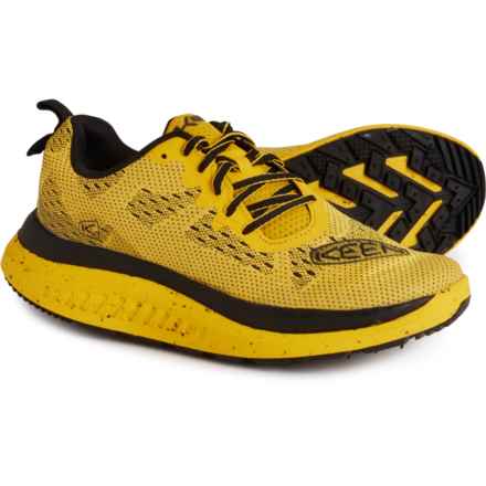 Keen WK400 Walking Shoes (For Women) in Keen Yellow/Black