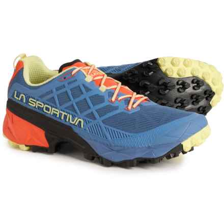 La Sportiva Akyra II Hiking Shoes (For Women) in Moonlight/Zest