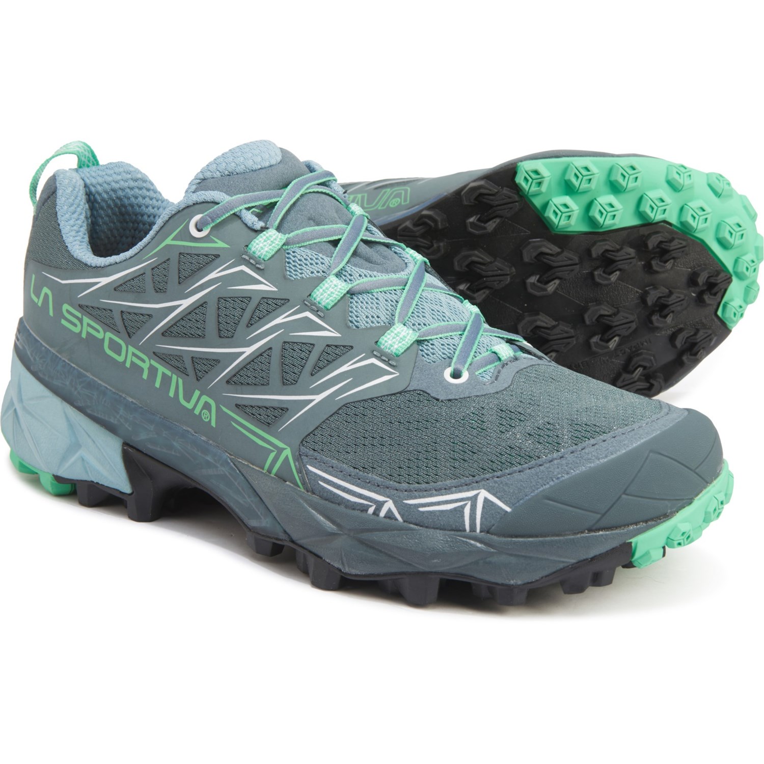 la sportiva akyra trail running shoes