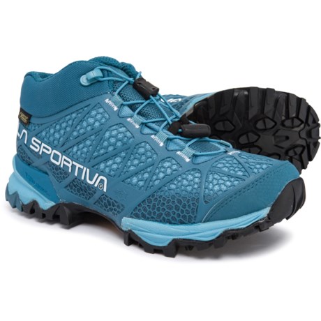 la sportiva women's hiking shoes