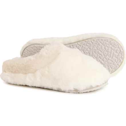 Lemon Lux Faux-Fur Scuff Slippers (For Women) in White Traditional
