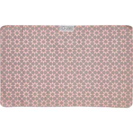 LEUS Gym Eco Towel - 26x16” in Pink