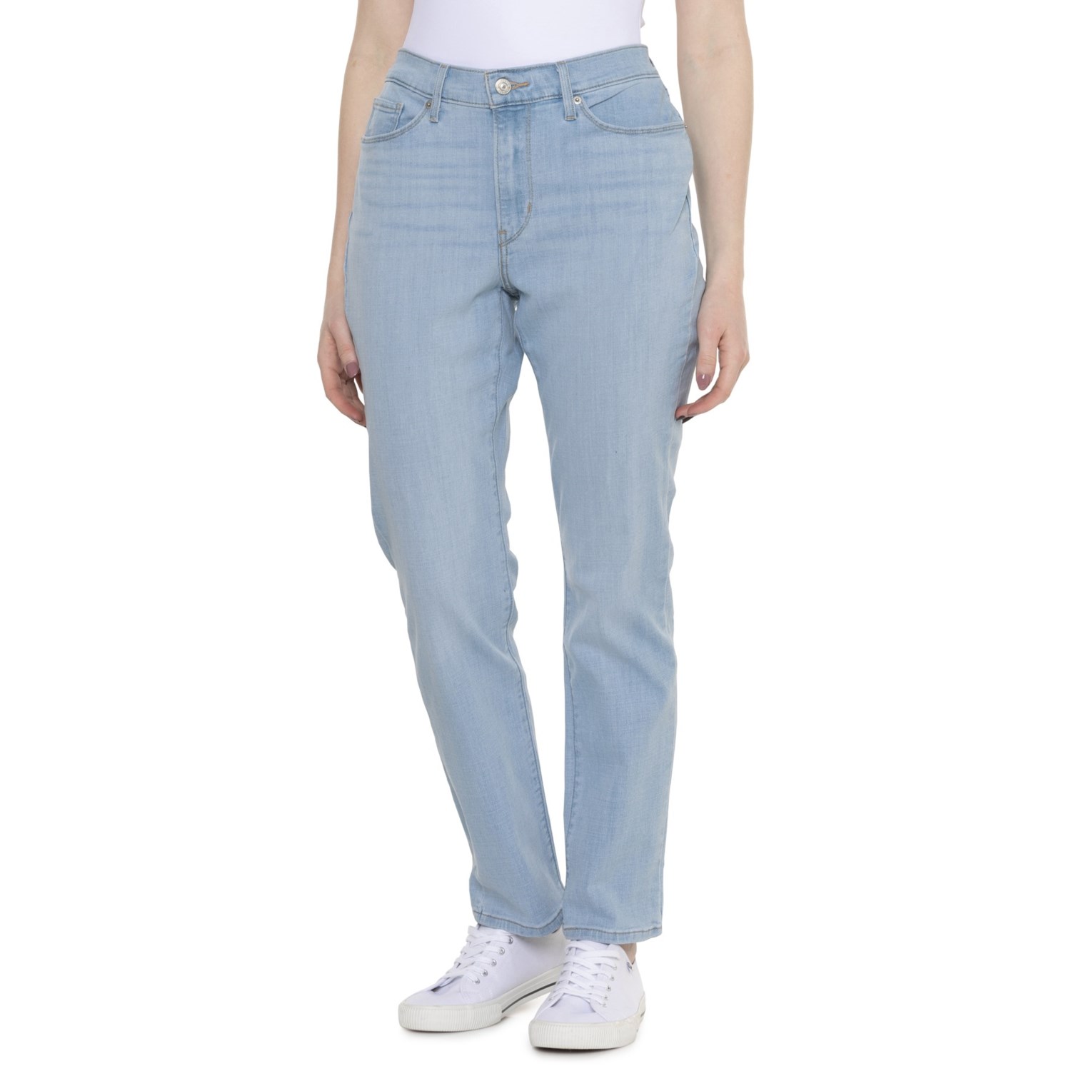 Levi's Women's Classic Straight Jeans 