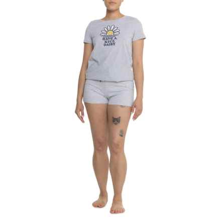 Life is Good® Have a Nice Daisy Graphic Shirt and Shorts Pajamas - Short Sleeve in Grey