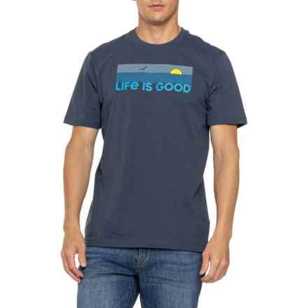 Life is Good® Linear Oceanview Classic T-Shirt - Short Sleeve in Darkest Blue