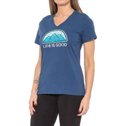 Life is good® Mountain V-Neck T-Shirt - Short Sleeve in Darkest Blue