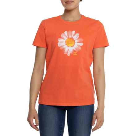 Life is Good® Painted Daisy Classic T-Shirt - Short Sleeve in Mango Orange